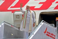 বিদেশ ভ্রমণে রেকর্ড ভাঙলেন মোদি, বছরে খরচ কত জানেন কি? বিদেশ ভ্রমণে রেকর্ড ভাঙলেন মোদি, বছরে খরচ কত জানেন কি?