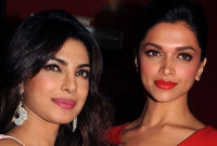 প্রিয়াঙ্কা নাকি দীপিকা, কে হচ্ছেন জেমস বন্ডের নায়িকা?