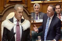 নিউজিল্যান্ডে প্রধানমন্ত্রীকে সংসদ থেকে বের করে দিলেন স্পিকার