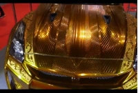  ১ মিলিয়ন ডলারে স্বর্ণের গাড়ি!