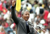 নেলসন ম্যান্ডেলাকে গ্রেফতারের গোপন তথ্য ফাঁস, ফেঁসে যাচ্ছে আমেরিকা!