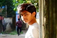 সুইসাইড নোটে অর্ণব, কেঁদো না আর আম্মু, আমাকে মাফ করে দিও’ সুইসাইড নোটে অর্ণব, কেঁদো না আর আম্মু, আমাকে মাফ করে দিও’
