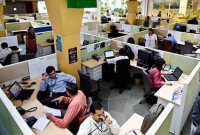 অফিস থেকে ফিরে যা কখনই করবেন না