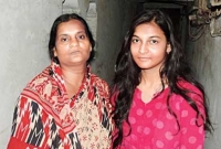 “আর পড়ব কী করে, ঘুম নেই পারমিতার”