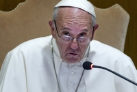 মুসলমানদের প্রতি সম্মান ও নারীদের হিজাব পরা সম্পর্কে যে কথা বললেন পোপ ফ্রান্সিস!