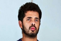 ২২ গজের কপাল পোড়া শ্রীসান্থের রাজনীতির মাঠে কি অবস্থা?