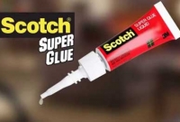 আজব কান্ড, স্বামীর চোখে ‘সুপার গ্লু’ ঢেলে পালালেন স্ত্রী