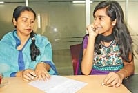 বোবা এবং কানে শুনে না, তবুও পরীক্ষায় চমক দেখালেন সুমাইয়া