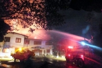 গরীব স্কুল ছাত্রীদের হোস্টেলে ভয়াবহ অগ্নিকাণ্ড, থাইল্যান্ডে নিহত ১৭