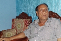 ফকিরের আসনে লড়বেন সেই অধ্যাপক