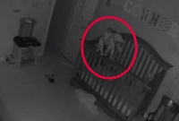 এ বাচ্চার ভিডিওটি নিয়ে তোলপাড় ইউটিউব! কি আছে এতে?