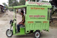 ব্যতিক্রমী উদ্যোগ,  মাত্র একশ’ টাকায় অ্যাম্বুলেন্স ভাড়া!