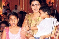 ক্ষিপ্ত কাজল নিজেকে বললেন কাজের ঝি!