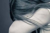 বাবা-মা আবদার না রাখায় ফ্লাইওভার থেকে তরুণীর ঝাঁপ