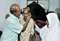 ১৯৫১ সালে হারিয়ে যাওয়া ছোট ভাইকে খুঁজে পেল বড়ভাই, গল্পটা শুনলে কাঁদবে আপনার পরিবারও