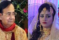 বাবা হওয়ায় এলাকায় মিষ্টি বিতরণ, মন্ত্রীর পালা কবে? বাবা হওয়ায় এলাকায় মিষ্টি বিতরণ, মন্ত্রীর পালা কবে?