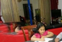  বলুনতো ২+২ = ৫ হয় কখন?