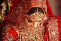 বউ ভাড়া পাওয়া যায় যে গ্রামে