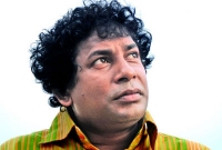 মোশারফ করিম ‘সাধারণ’ নাকি ‘অসাধারণ’?