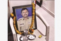 বিবাহবার্ষিকী মৃত্যুবার্ষিকীতে পরিণত হলো জওয়ানের