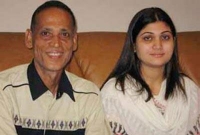 আজম খান স্মরণে গাইবেন তারই মেয়ে ইমা খান