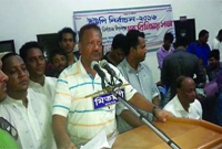 ‘নৌকাবিরোধীদের কেন্দ্রে যেতে দিবেন না’