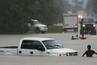 বন্যায় ৫ মার্কিন সেনার মৃত্যু, নিখোঁজ ৪