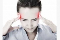 মেয়েদের জন্য মারাত্মক হতে পারে মাথার যন্ত্রণা, জনেন কেন?