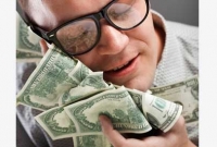 এই ৯ লক্ষণ থাকলে আপনি ‘বড়লোক’ হতে পারবেন না! জানেন কী কী?