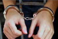 দুই অভিনেত্রীকে আটক করল পুলিশ