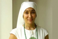 হঠাৎ অভিনয় ছেড়ে ‘সন্ন্যাস’ নিলেন সোফিয়া হায়াত!