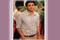 ট্রেনের ধাক্কায় মডেল নিহত