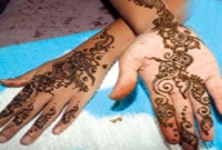 বিয়ের মেহেদি না শুকাতেই এ কি হলো লাবনীর?