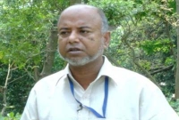 প্রথমটাতে যা যা আছে দ্বিতীয়টাতেও তাই : তনুর বাবা প্রথমটাতে যা যা আছে দ্বিতীয়টাতেও তাই : তনুর বাবা