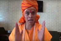 হিন্দু মেয়েদের বিয়ে করলে মুসলিম ছেলেরা অনেক টাকা পায় : সাধ্বী প্রাচি