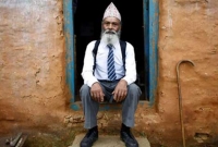 স্বপ্নপূরণের আশায় স্কুলে ভর্তি হলেন ৬৮ বছরের বৃদ্ধ