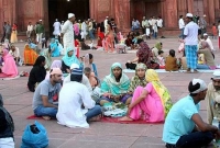 যেখানে নিয়ম মেনে রোজা রাখেন হিন্দুরাও