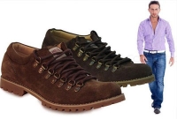 জুতো তো পরেন, কিন্তু জানেন কবে থেকে মানুষ জুতো পরা শুরু করেছে? 