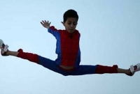 বিশ্বকে চমকে দিচ্ছে গাজার ১২ বছরের বালক