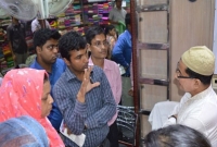 ৫ হাজার টাকার লেহেঙ্গা ১০ হাজার টাকা দাম হাঁকলেন দোকানি! কি ঘটল তারপর?