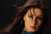 আবারও শুটিং নিয়ে ব্যস্ত মাহি