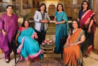 জেনে নিন, মহিলারা কেন পুরুষদের চেয়ে বেশিদিন বাঁচেন?