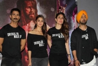 বিতর্ক চাড়াই পাকিস্তানে ‍মুক্তি পেল ‘উড়তা পাঞ্জাব’