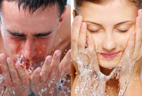 ঠান্ডা পানিতে মুখ ধোয়ার উপকারিতা