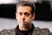 এ ঘটনাটি জানলে সালমান খানকে আপনিও বলবেন ‘অসভ্য’