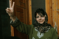 কাশ্মিরের মুখ্যমন্ত্রী নির্বাচিত হলেন মেহবুবা