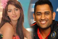 ধোনি খুব কিউট : পাকিস্তানি অভিনেত্রী