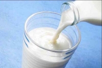 দুধে আগুন, ১৫০ টাকায় এক লিটার!