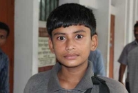 মাকে খুঁজতে এসে কারাগারে আবির