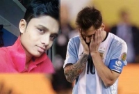 ‘ফিরে আসো ফুটবলের জাদুকর, আমরা তোমার অপেক্ষায়’ ‘ফিরে আসো ফুটবলের জাদুকর, আমরা তোমার অপেক্ষায়’